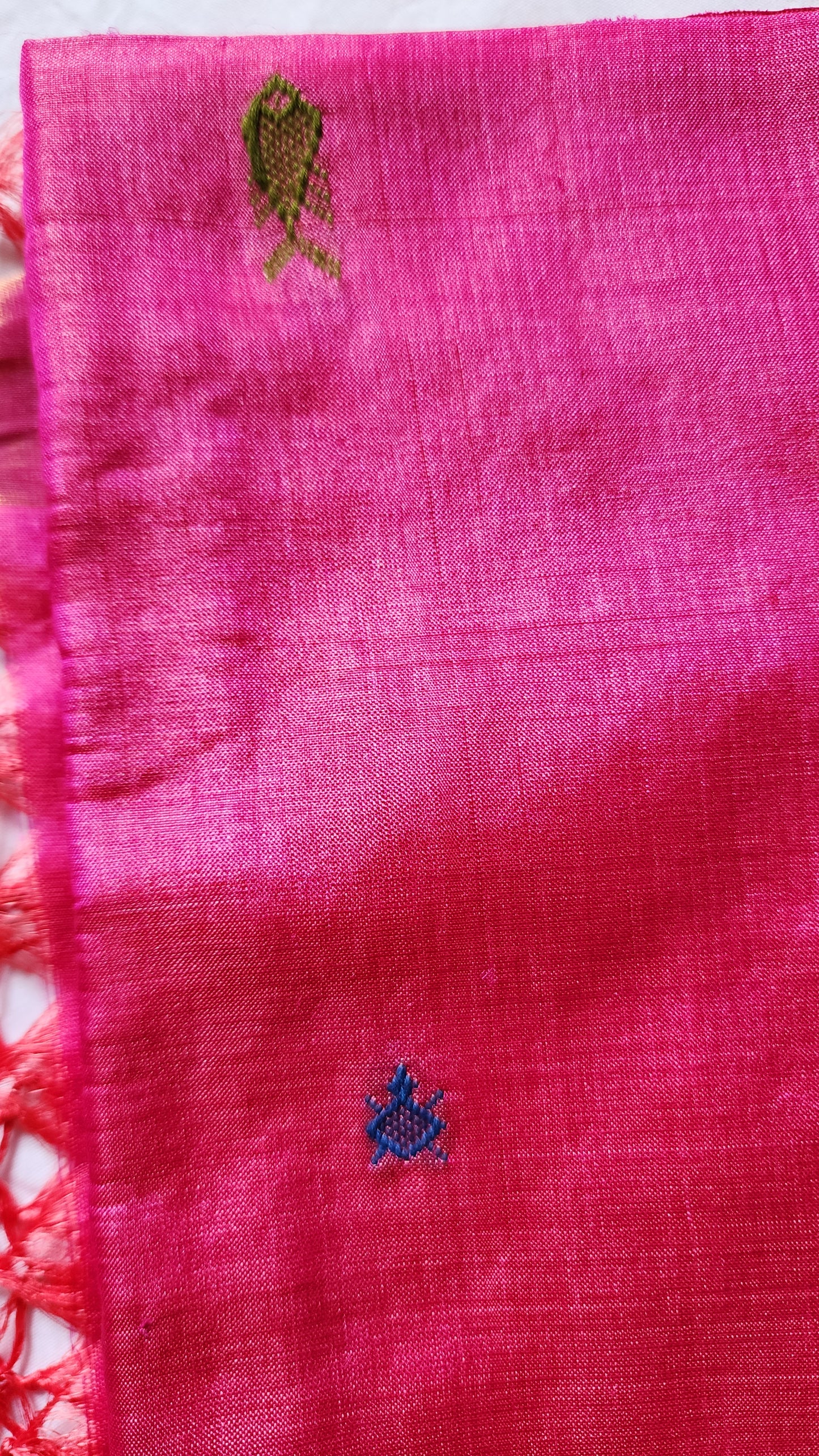 Woven Khapa Fish motif Tussar silk saree hot pink