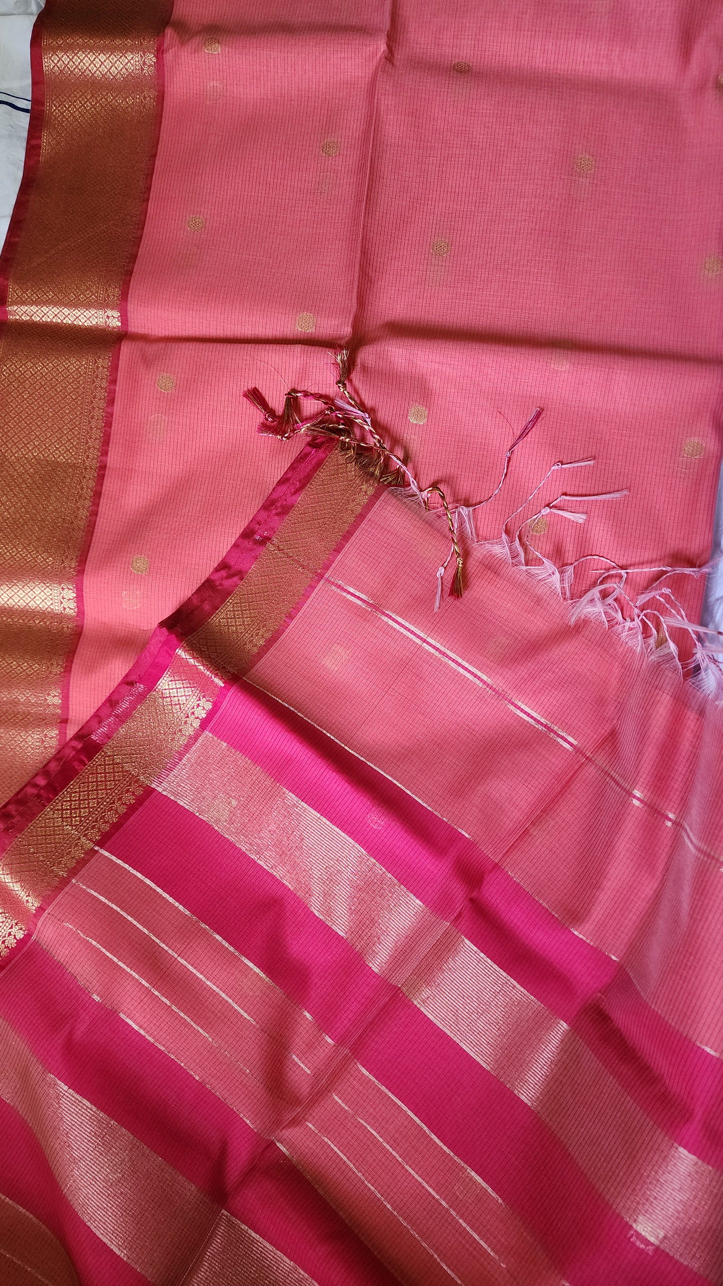 Sundar Pink Semi Maheshwari Saree