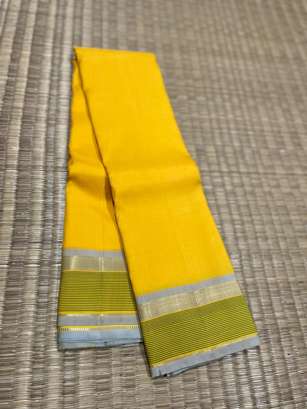 Mustard Yellow dual shade Kanjivaram Saree