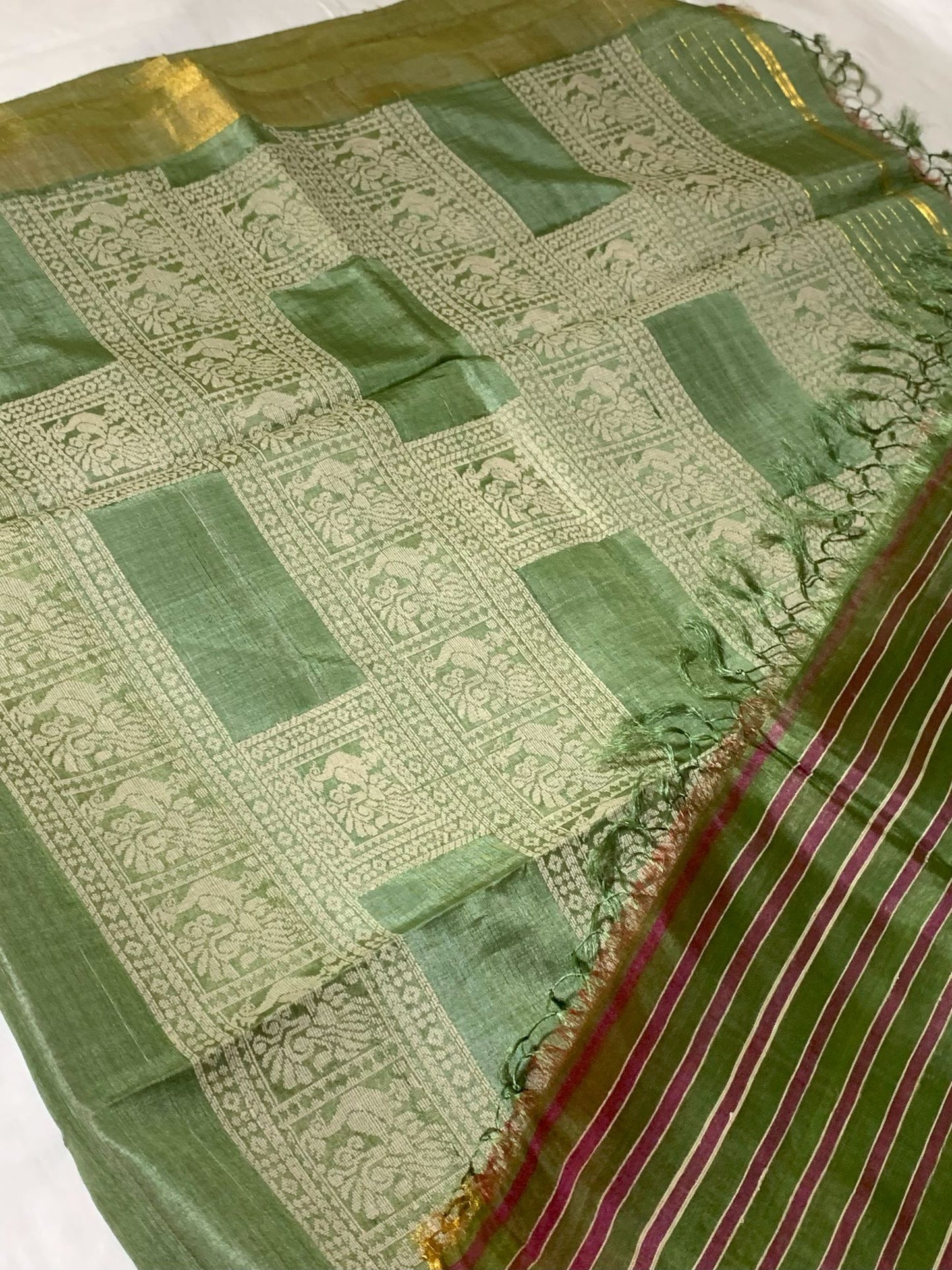 Woven Peacock Motif Pastel Tussar silk saree