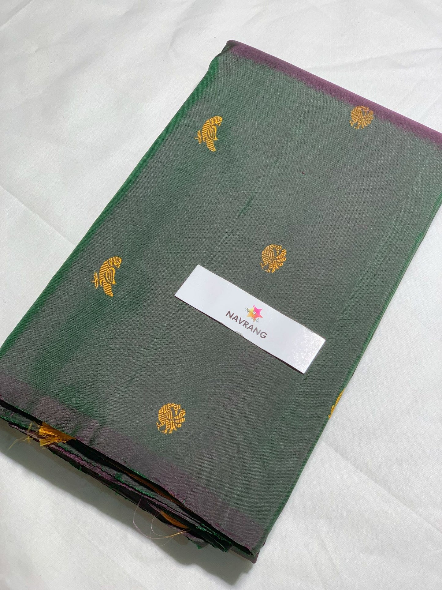 Dual Shade no Zari Pure Silk Kanjivaram Saree