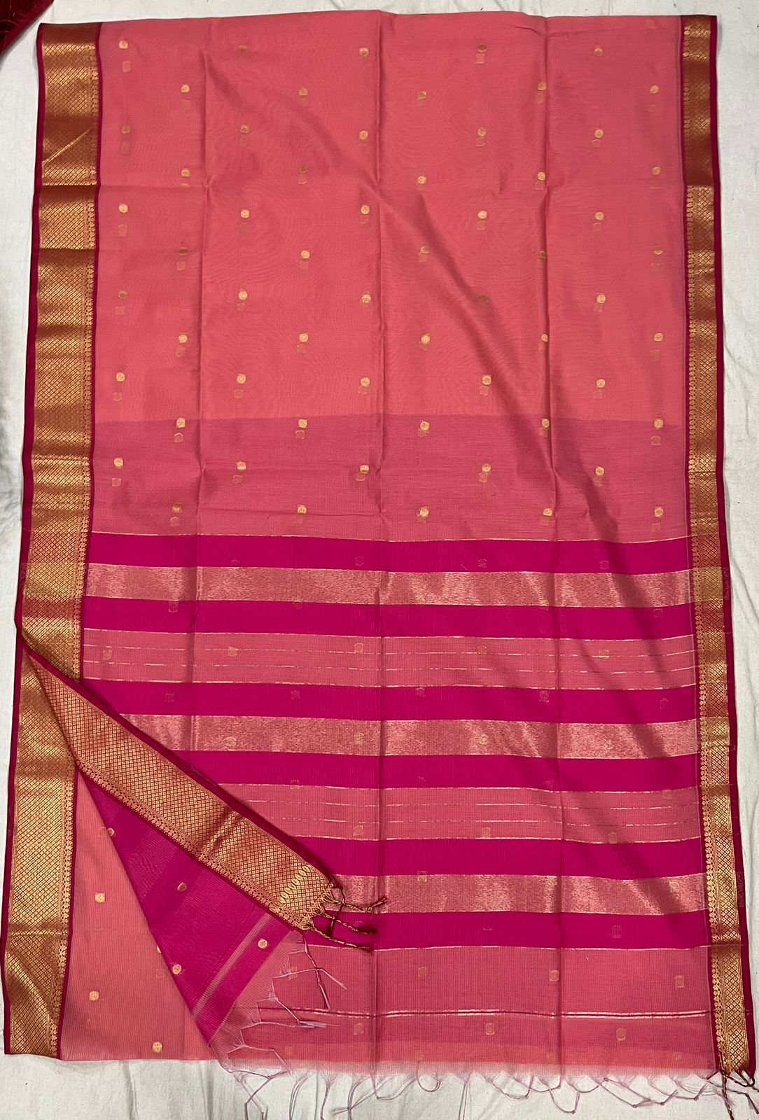 Sundar Pink Semi Maheshwari Saree